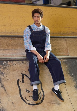 SKATE OVERALL - Snekkerbukse - dark-blue denim