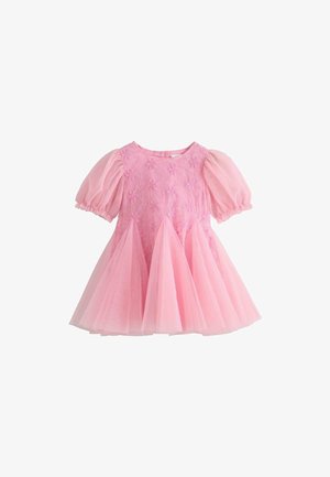 Lyserød kjole til småbørn med puffede korte ærmer, blomsterbroderi på bodice og lagdelt tylskørt.