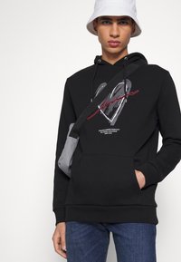 CLOSURE London HEART HOODY - Camisola - black