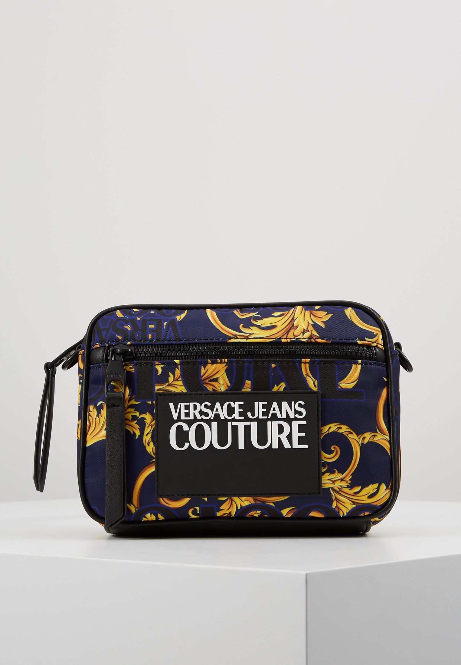 Versace Jeans Couture Skulderveske navygold Zalando.no Versace Jeans Couture Skulderveske navygold Zalando.no