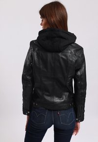 BAYA - Lederjacke - black