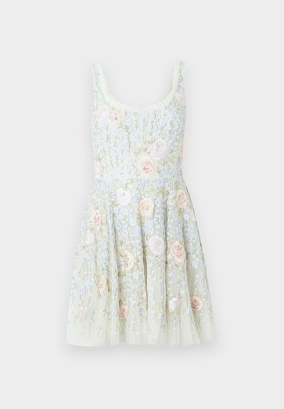 Lühike lilleline kleit kahvaturohelises toonis, millel on tikitud roosad roosid ja sinised õied. Omaduseks on liibuv ülakeha ja kellukas seelik.