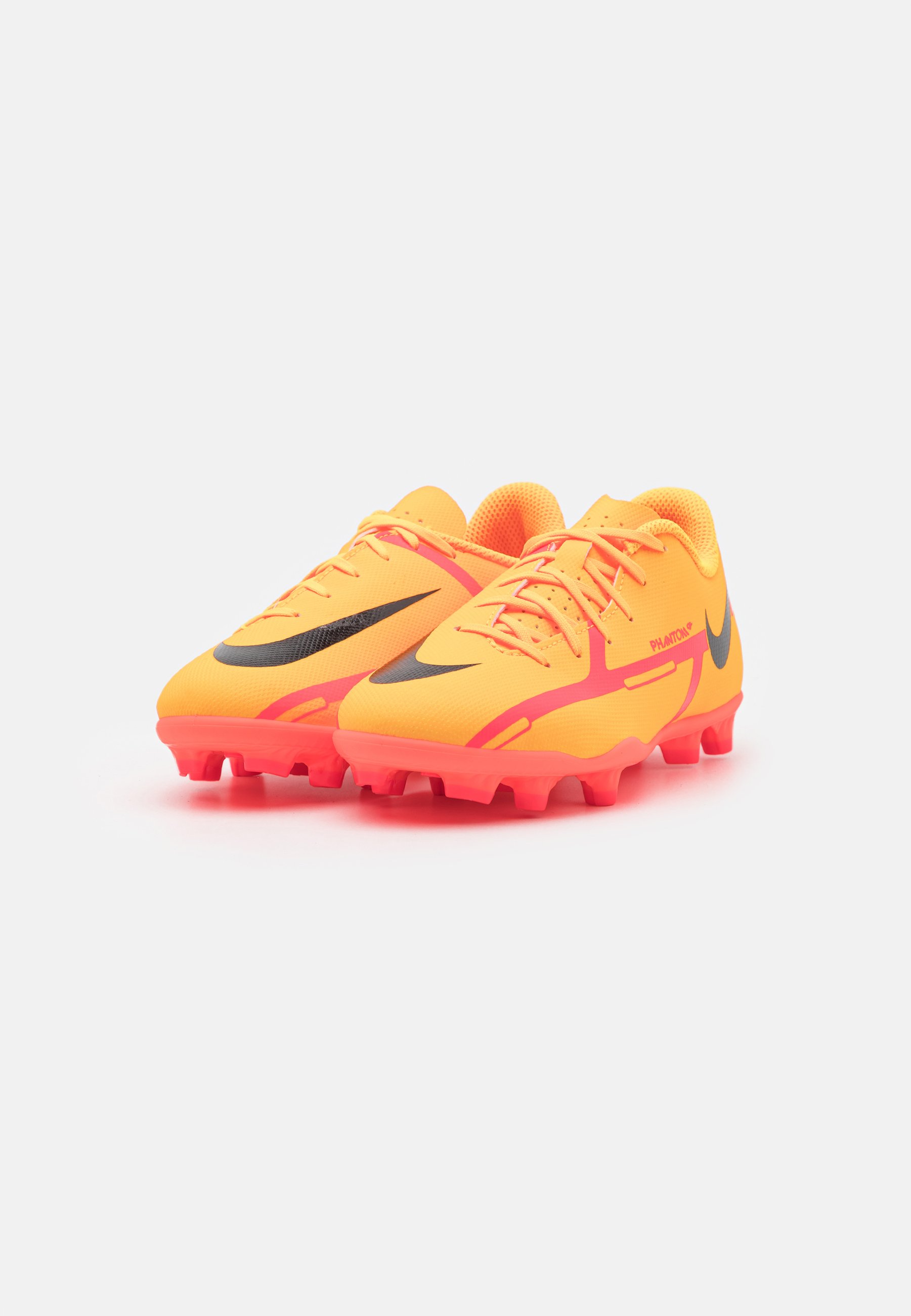 Nike Performance JR. PHANTOM GT2 CLUB MG UNISEX - Moulded stud football  boots - laser orange/black/total orange/orange - Zalando.co.uk