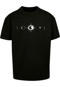 Sort bomulds T-shirt med et centralt solgrafik og omgivende månefaser, trykt i hvid. Standard rund hals, korte ærmer.