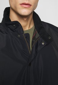 Thumbnail Image 8