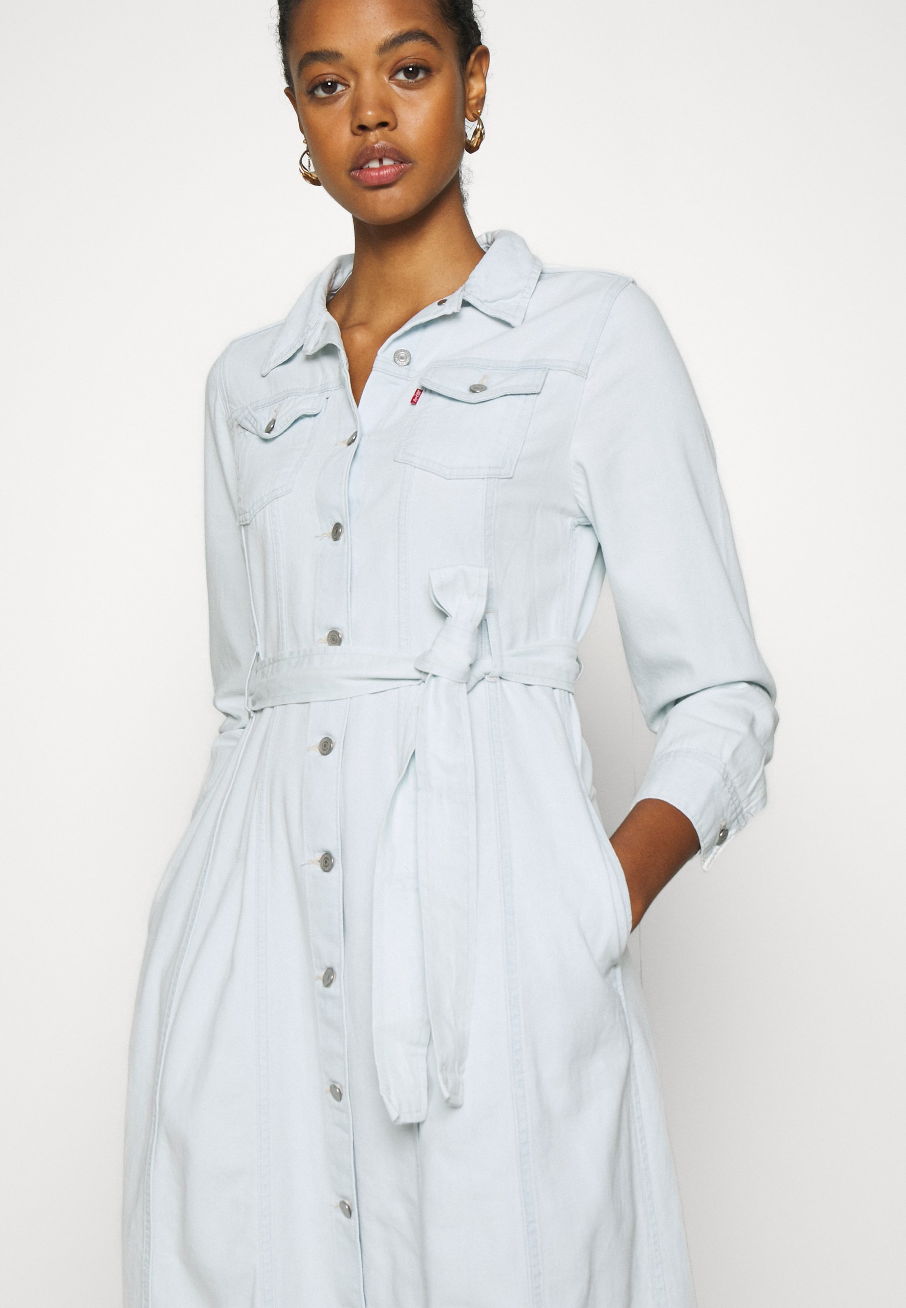 REED DRESS Dongerikjole painted sky REED DRESS Dongerikjole painted sky