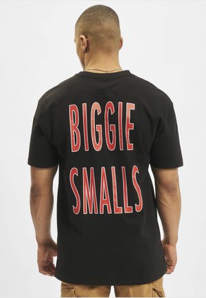 Upscale by Mister Tee BIGGIE SMALLS - Nyomott mintás póló - black
