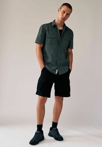 Next WESTERN REGULAR FIT szary