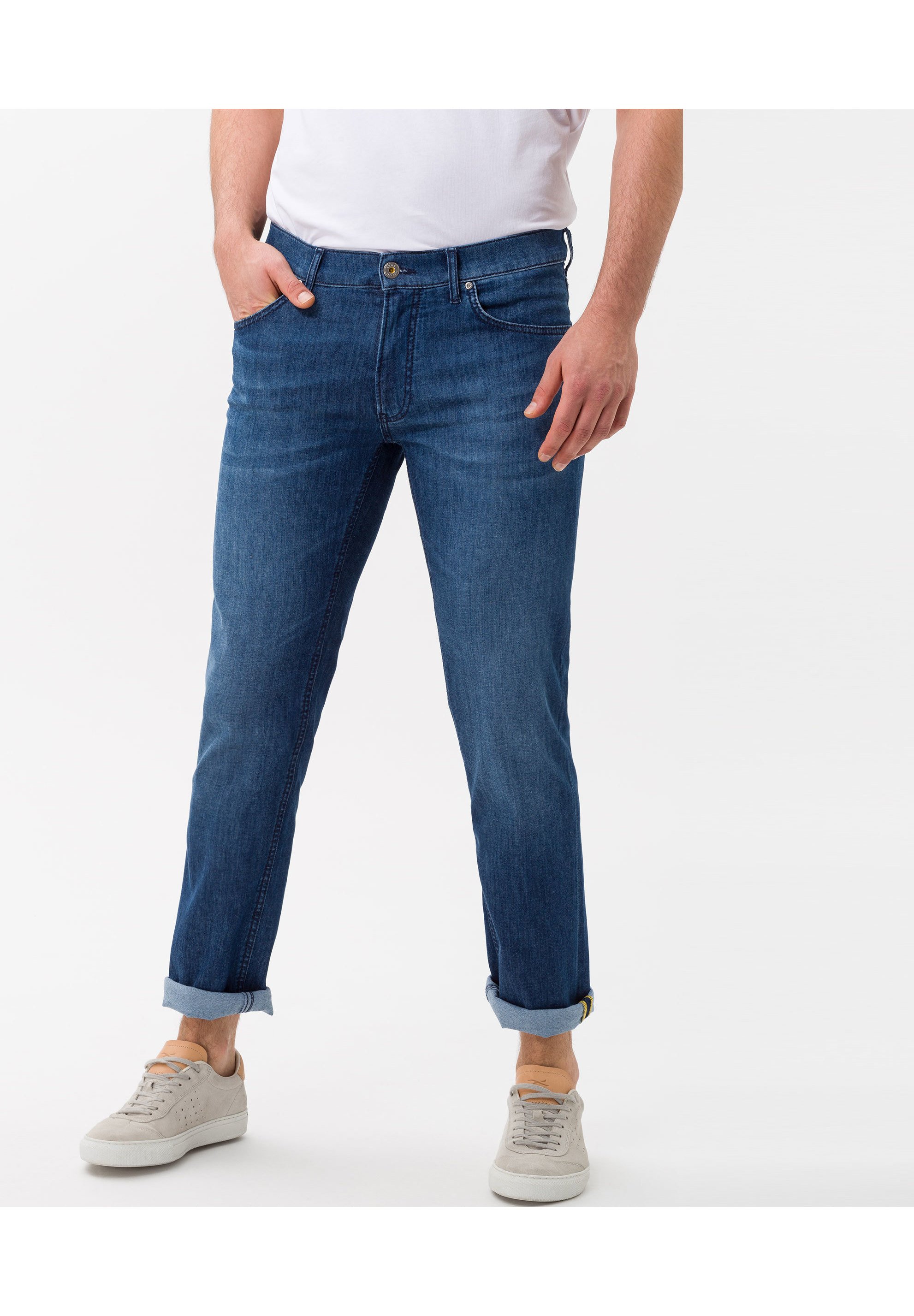 توضيح brax jeans style chuck 