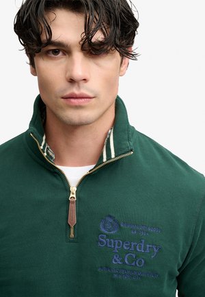 Superdry & Co, SUPERDRY COMPANY LOGO HALF ZIP SWEATSHIRT.. - Sweatshirt - enamel green