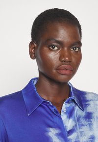 Fête Impériale ALICE - Μπλούζα - blue