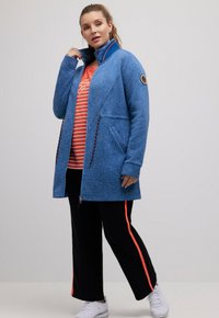 Ulla Popken Kofta - blue