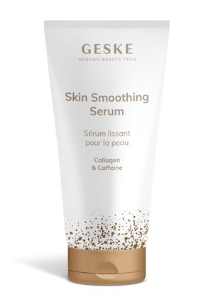 GESKE Skin Smoothing Serum Tube mit Kollagen und Koffein, mit goldgesprenkeltem Design und goldenem Klappdeckel.