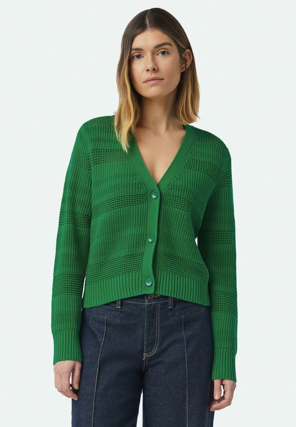 MIT AJOURMUSTER - Strickjacke - smaragd