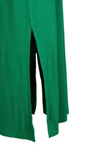Zizzi ÄRMELLOSES  - Pletené šaty - jolly green