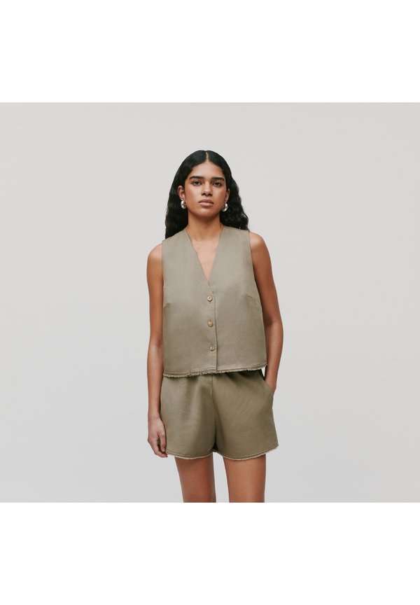 PIPER - Shorts - khaki