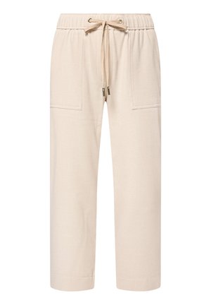 Beige casualbroek met structuur, elastische tailleband, voorstrikkoord en twee grote rechthoekige voorzakken.