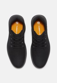 Timberland CHUKKA - Stivaletti stringati - black