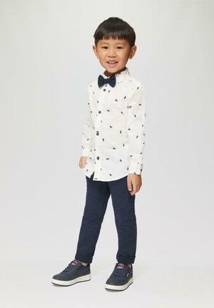 s.Oliver MET MOTIEF EN AFNEEMBARE  - Hemd - weiß