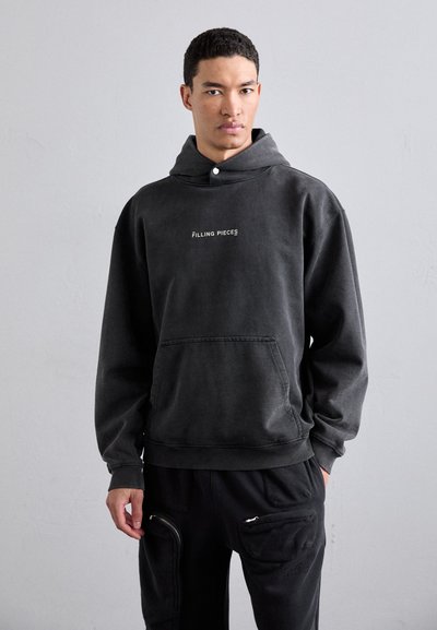 Filling Pieces HANDSHAKE VINTAGE - Kapuzenpullover - black