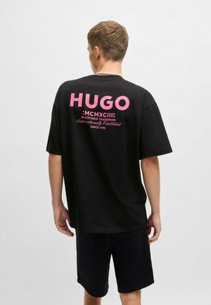 NALONO - Camiseta estampada - black three