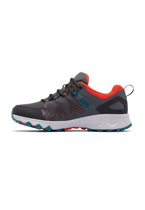 Herren Sport Schuhe in Dunkelgrau mit roten Akzenten. Obermaterial aus Mesh, strukturierte Überzüge, flache Schnürsenkel und eine kontrastierende weiße Laufsohle mit blauen Details.