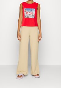 Levi's® Linne - red