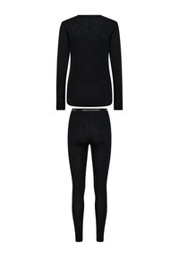 Sæt med sort termisk top og leggings lavet af blødt materiale. Toppen har lange ærmer, og leggingsene har et elastisk taljebånd med brandlogo.