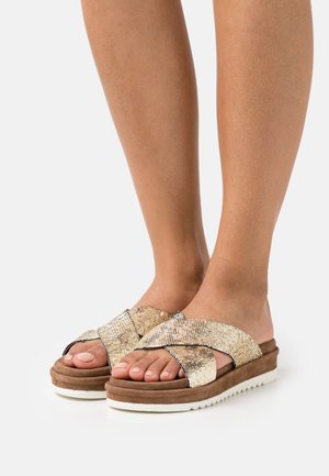 Mules - gold