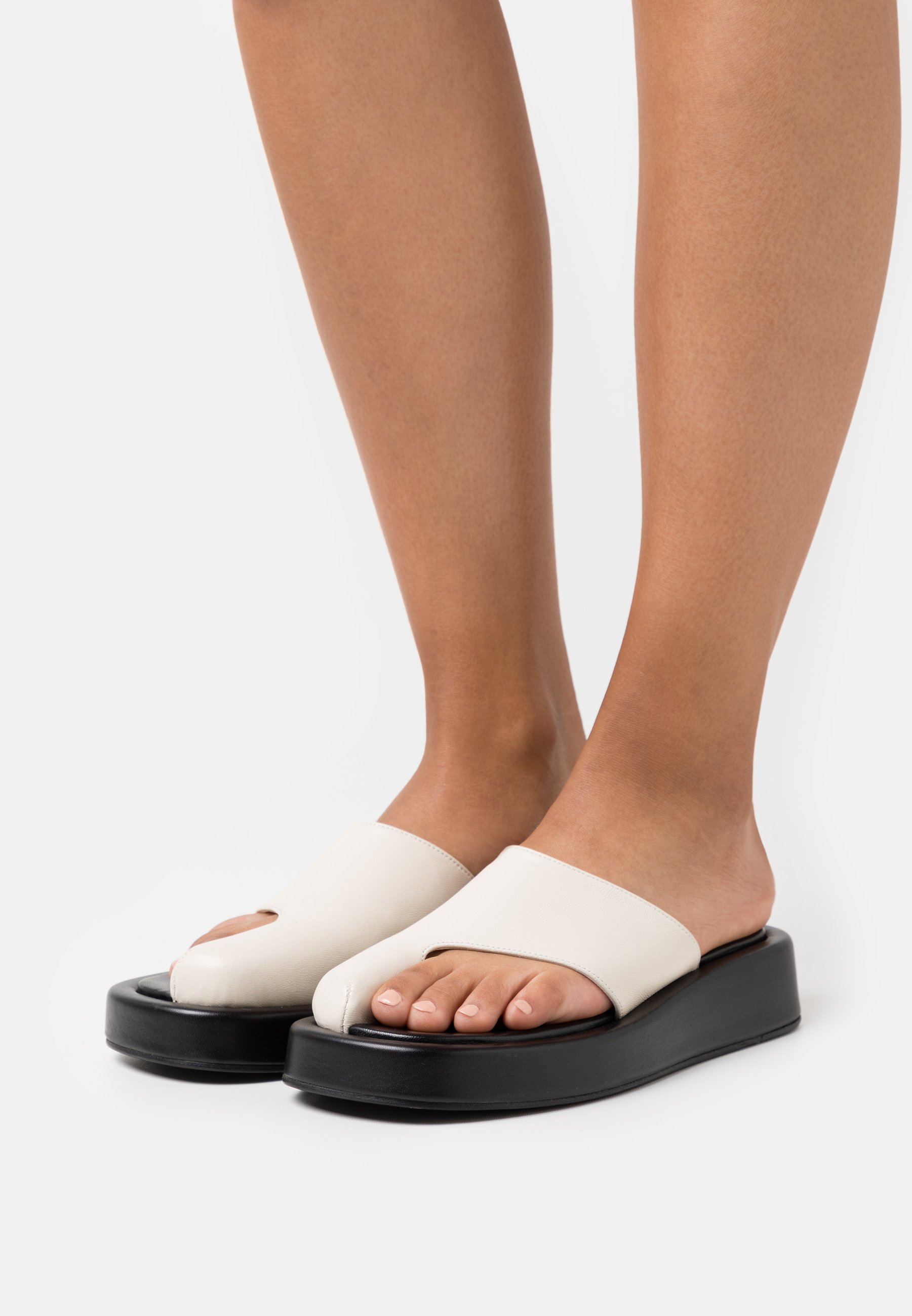 Elleme CACHECACHE PLATFORM - T-bar 