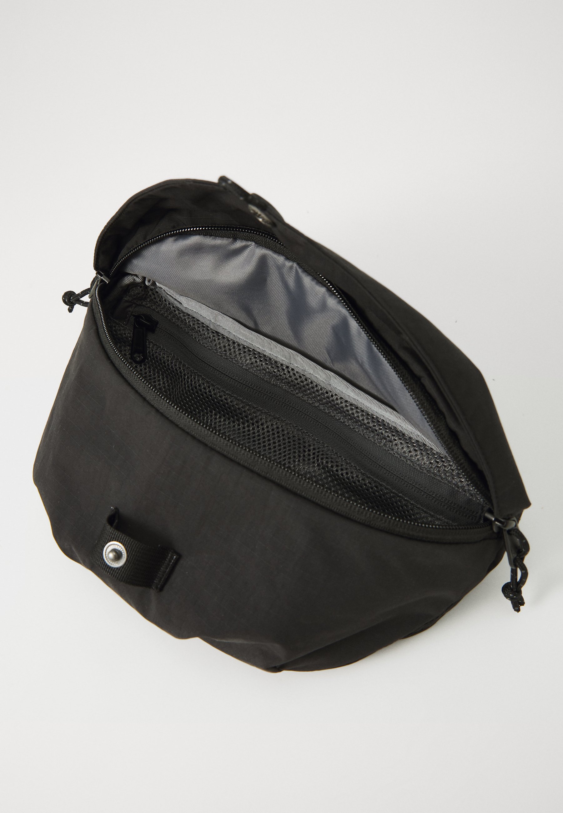 CDG × The North Face Hip Pack BAG 美品！ CDG × The North Face Hip Pack BAG 美品！ 【公式通販】