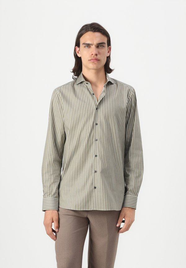 LEVEL - Shirt - oliv