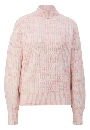 Roze gebreide trui met een hoge funnel nek, gekenmerkt door een textuur met ribbels en multicolore spikkels door de hele trui.