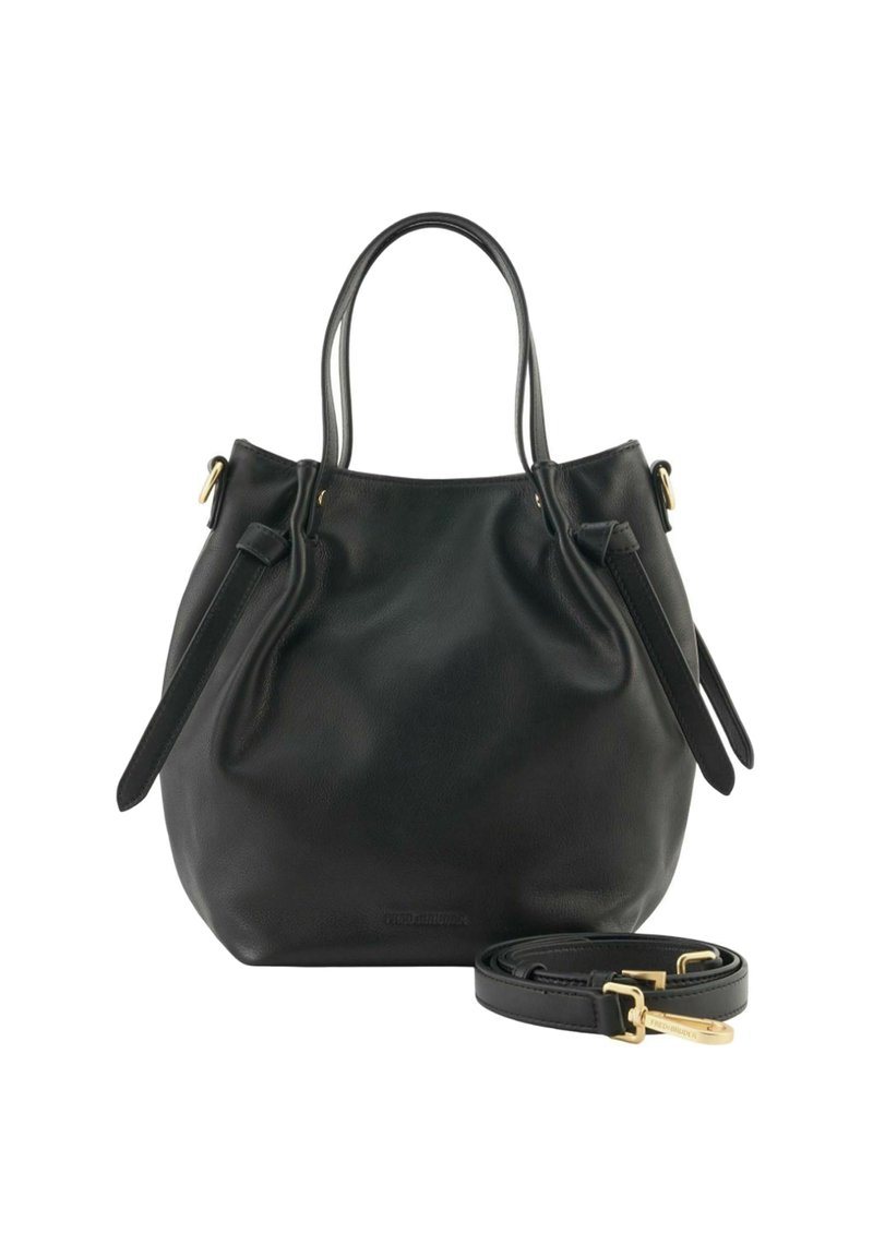 Borsa tote in pelle nera con manici doppi, cinturini laterali regolabili e tracolla staccabile con hardware color oro, su sfondo bianco.