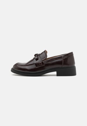 Jalga libistatavad jalanõud - dark brown