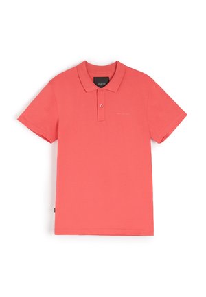 Koronkowa koszulka polo w kolorze koralowym, wykonana z bawełny, z klasycznym kołnierzykiem, zapięciem na dwa guziki i wyszywanym logo na klatce piersiowej. Krótkie rękawy, luźny krój.