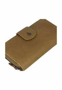 Bruine leren portemonnee met een klepsluiting en een geperste ankerlogo. Heeft een rits langs de rand en een gladde, matte textuur.