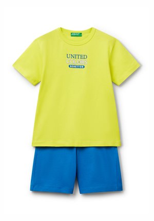 SET AND BERMUDAS WITH LOGO  - Pantaloni sportivi - yellow