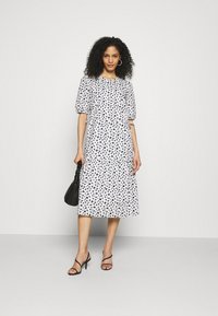 edc by Esprit DRESS - Vestido informal - off-white