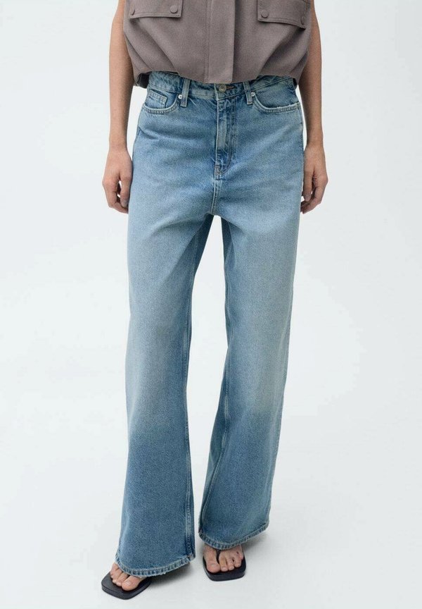 CAMILLA - Straight leg jeans - middenblauw