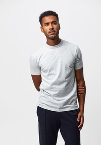 PROFUOMO - SHORT SLEEVE - Basic T-shirt - grey Thumbnail Image 1