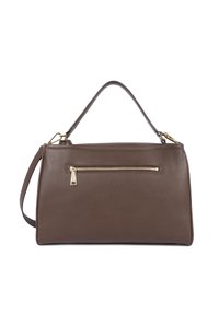 Borsa a tracolla in pelle marrone con una forma strutturata, tasca frontale con zip, manico corto superiore e una tracolla rimovibile. Dettagli in metallo dorato.