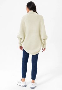 Felix Hardy Kardigan - off white