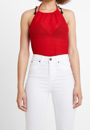 Top - red