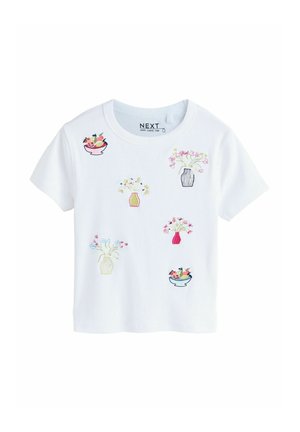 Next REGULAR FIT - GRAPHIC EMBROIDERED CREW NECK - Tricou cu imprimeu - white