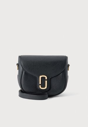 MARC JACOBS, THE SADDLE BAG - Чанта за носене през рамо - black