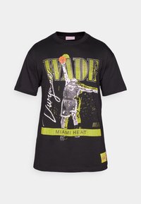 POP PLAYER TEE VINTAGE LOGO - Klubové oblečení - black