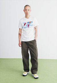 Jordan CREW - Tricou cu imprimeu - white