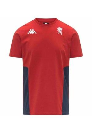T-shirt de sport rouge à manches courtes avec des panneaux latéraux bleu marine, logo blanc Kappa sur la poitrine gauche, et emblème blanc de griffon sur la poitrine droite.