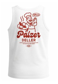 Weißes ärmelloses Hemd mit roten Grafiken eines Kochs mit Essen und dem Text "Pälzer Deller." Baumwollstoff, glatte Textur.